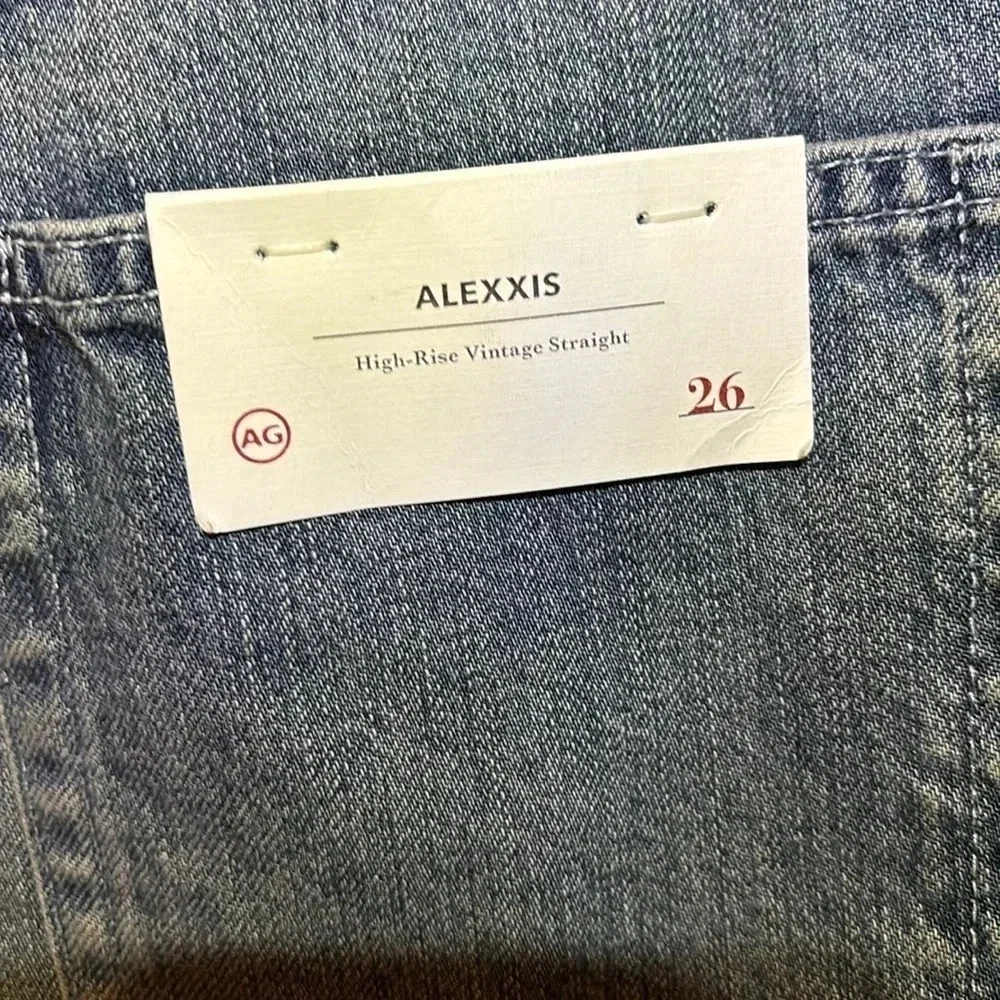 AG Jeans Alexxis High-Rise Vintage Straight Size 26 NWT Retail $215
